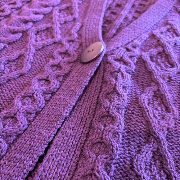 Aran Crafts 100% Merino Wool One Button Front Cardigan Purple Size XX-Large EUC - Picture 3 of 4
